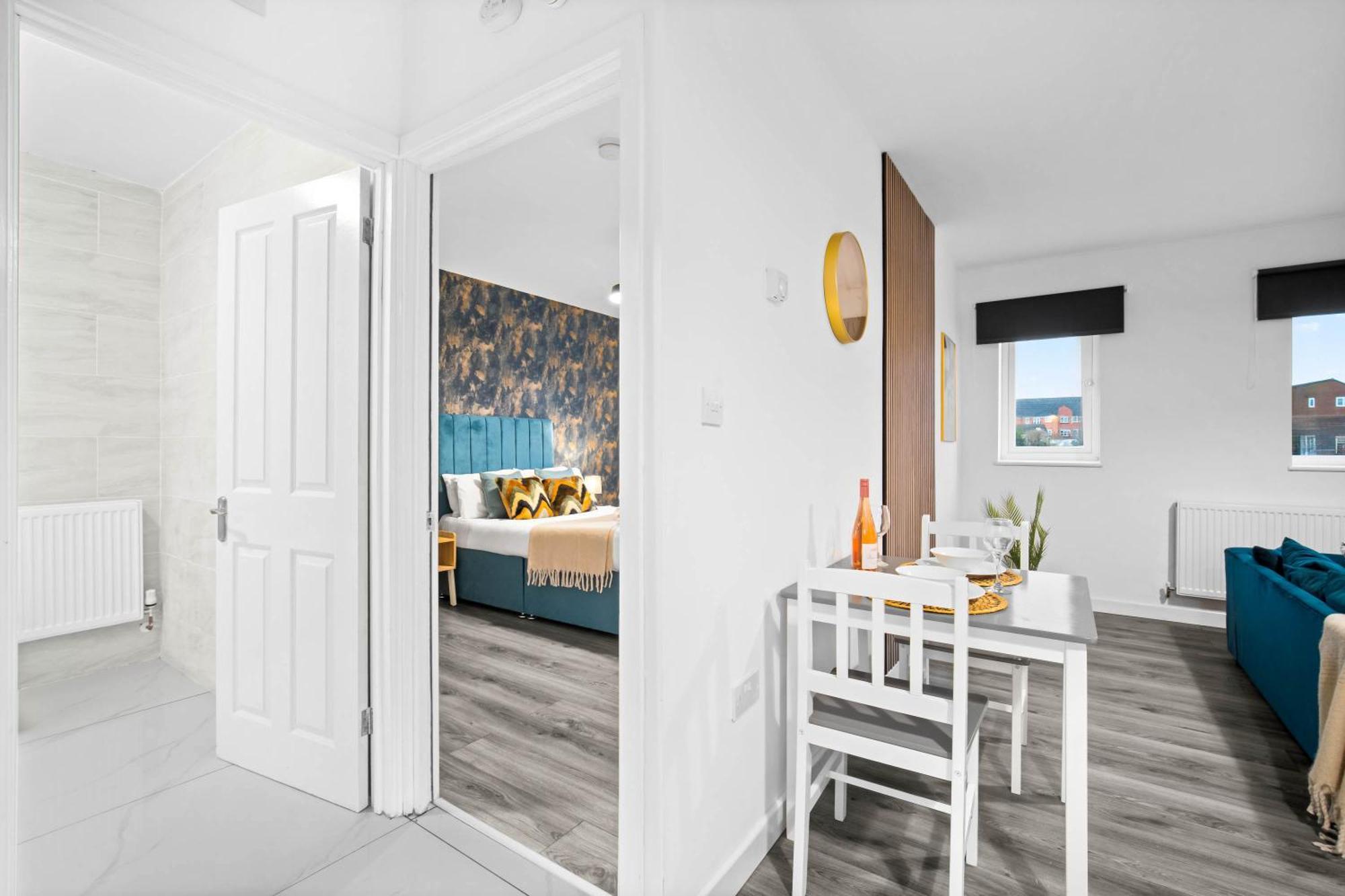 Luxury Apartment - Netflix - Top Rated - 4Mh - Parking - Top Rated Cradley Heath Exterior foto